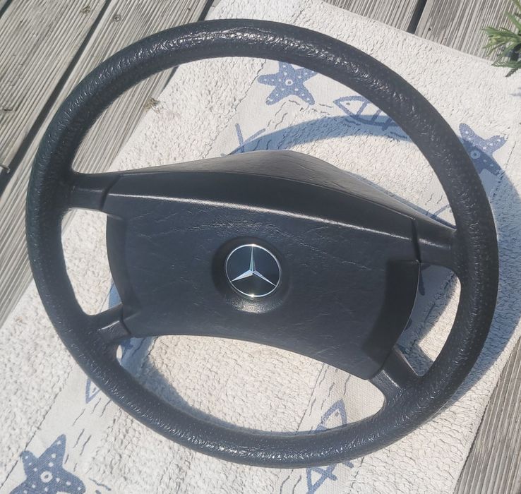 Кермо руль мерседес mercedes w123 рест, w126,w201,w124, r107