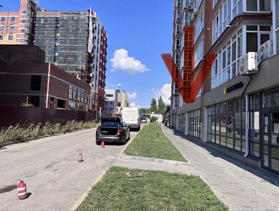 Сдам офисное помещение 130м2 ЖК Счастливый