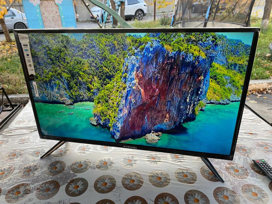 Голосові телевизори Xiaomi Mi 34 Smart TV 4K 2/16GB Ксиоми 34 Т2 смарт