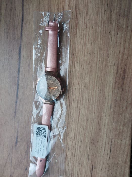 Zegarek damski nowy