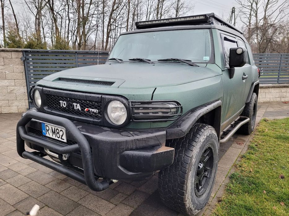 Toyota FJ Toyota FJ Cruiser 4.0 260KM Idealny TO-yo-TA