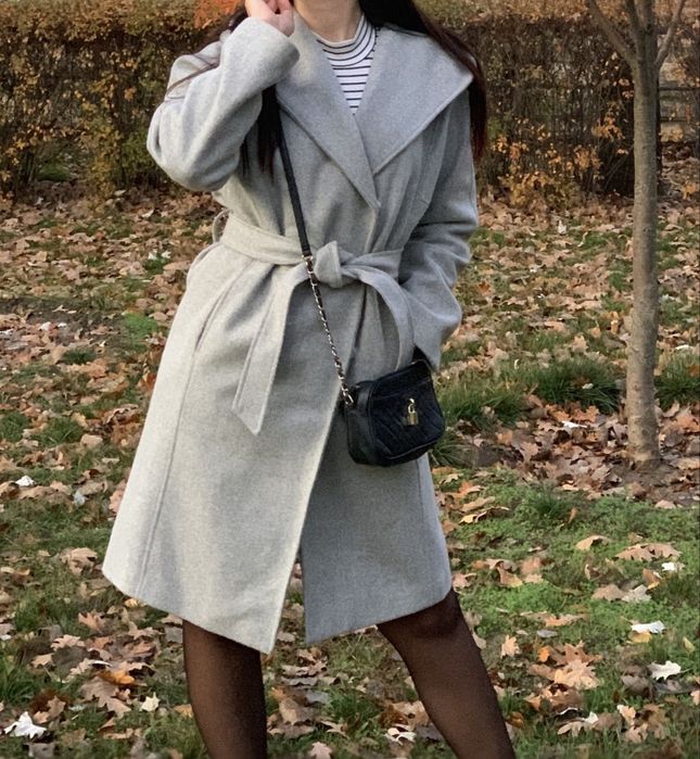 Віддам пакет жіночих речей