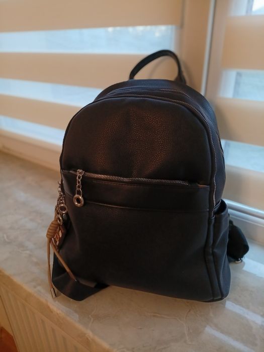 Рюкзак.     .  .