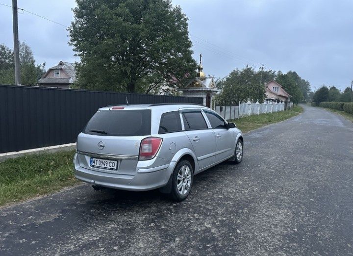 Opel Astra H 2008