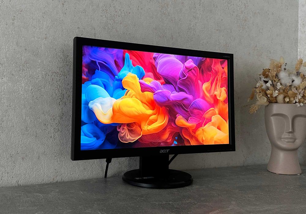 Монітор Acer V193HQ (19" TN / 1366 × 768 / VGA)