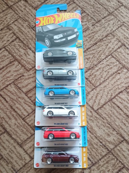Hot Wheels 94 AUDI AVANT RS2