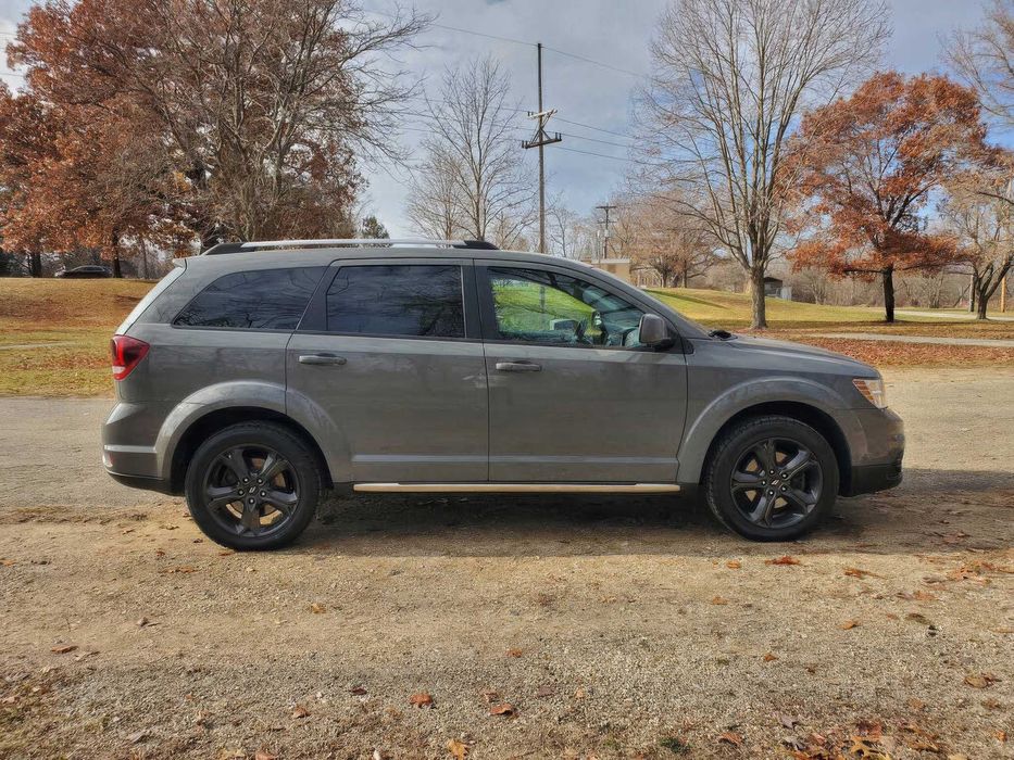 Dodge Journey Crossroad      2019