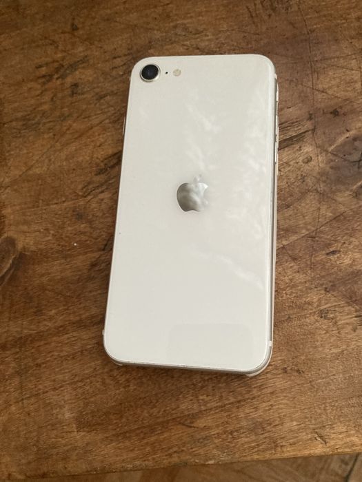 iPhone SE 3 2022 64Gb Neverlock