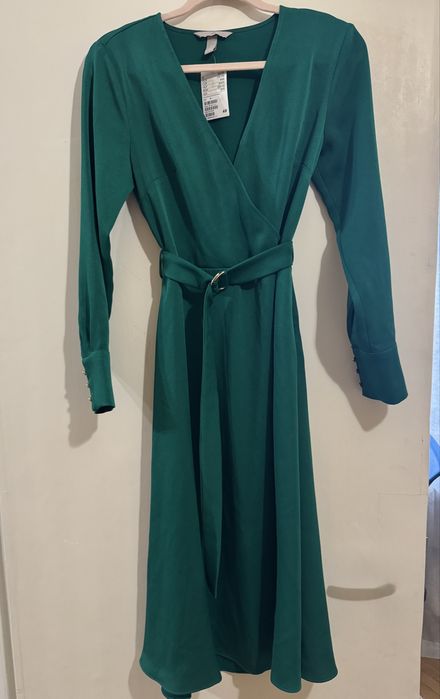 Продам святкові новорічні плаття сукні