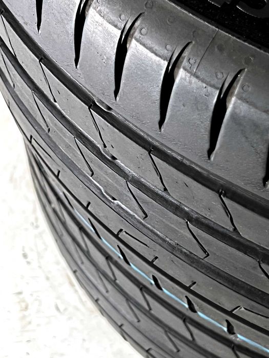 Pneus Continental Premium Contact 7 - 225/45/18 - Como NOVOS