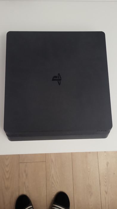 PS4 slim bez pada + gry