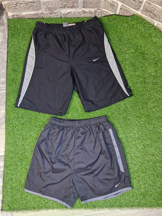 Продам фірмові шорти *Nike* 2 пари.