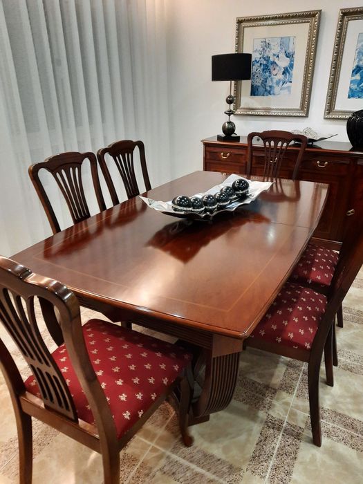 Mobília em madeira maciça (mesa de jantar+cadeira+aparador+mesas)