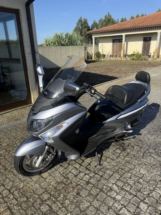 Scooter SYM GTS 125 EVO