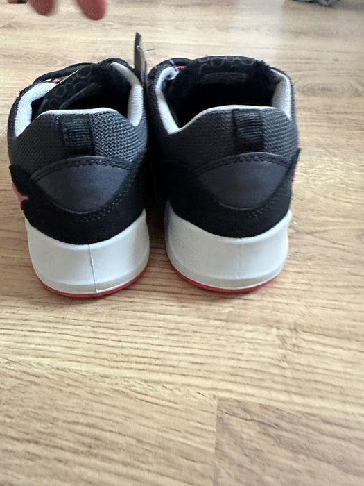 Damskie buty robocze