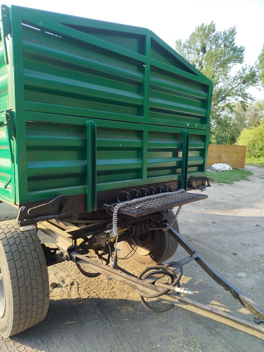 Przyczepa rolnicza wywrotka