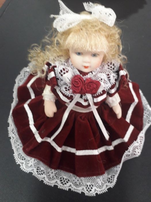 2 Bonecas antigas (conjunto)