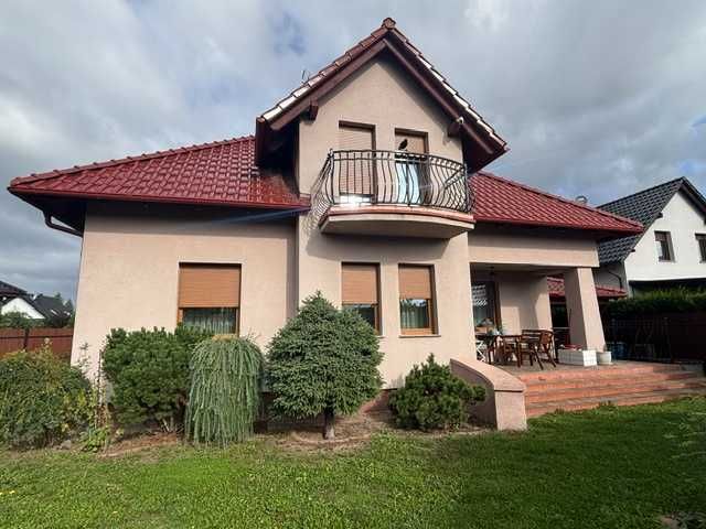 Dom na sprzedaż, 180 m², Nysa
