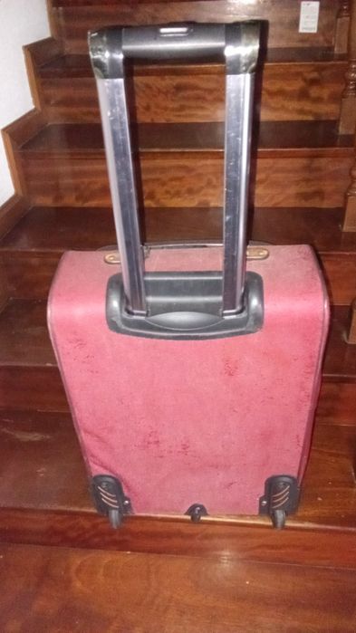 MALA VIAGEM Porão Com Rodas 3 Fotos
