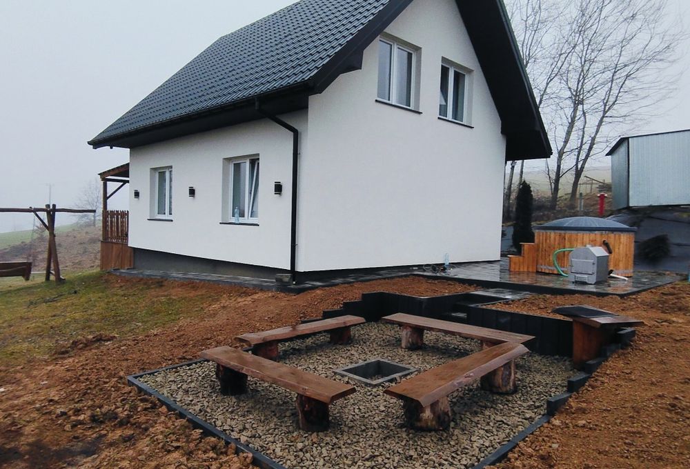 Duży domek  z jacuzzi 4 sypialnie 2 łazienki miejce na ognisko