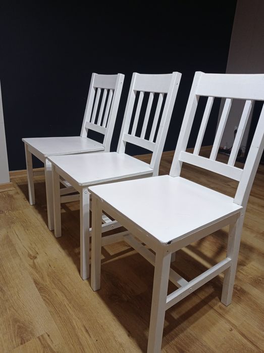 Krzesła drewniane do jadalni