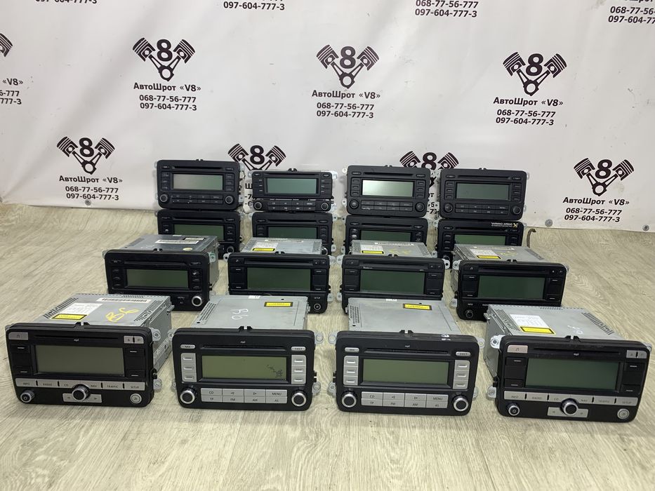 Магнітола CD Радіо Passat Golf Oktavia Шкода Пасат