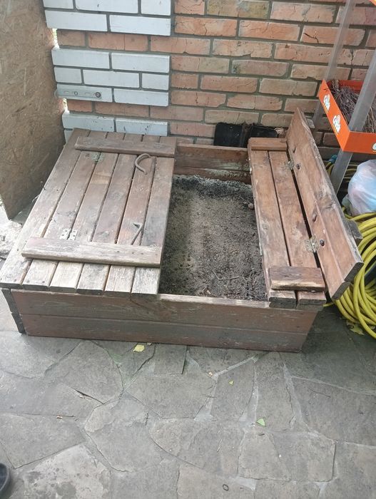 Песочниця дитяча