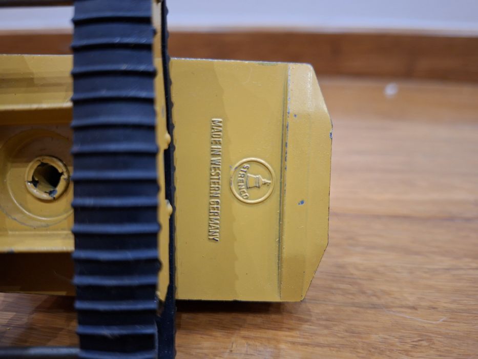 Model Strenco koparka Liebherr 961 1:50