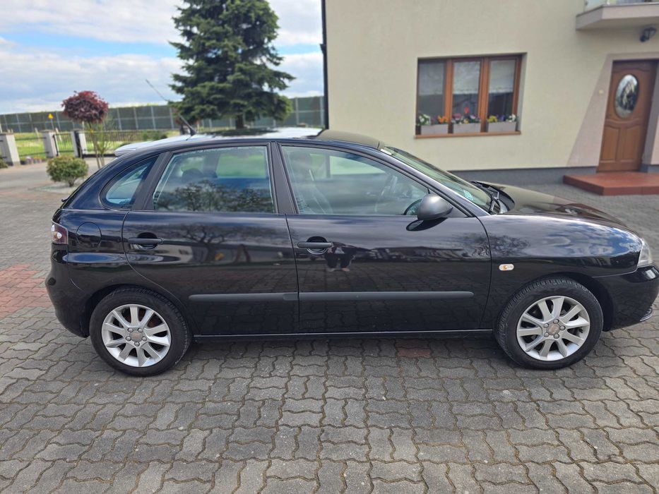 seat ibiza 1,4 zadbany, mały przebieg