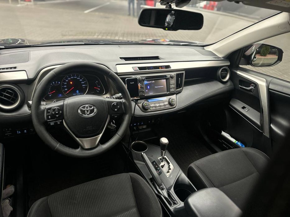 Toyota RAV 4 2013 р. Офіціал