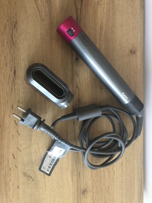 Стайлер Dyson hs01