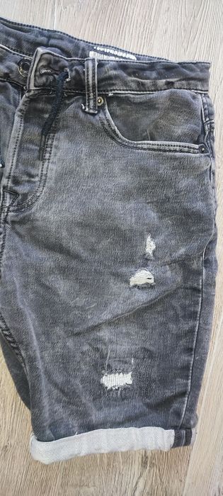 Spodenki jeansowe  Denim Co rozm M-L wymiary na fotkach