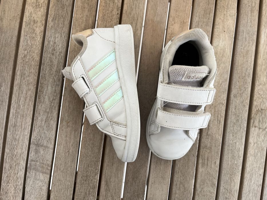 Sapatilhas Adidas 24