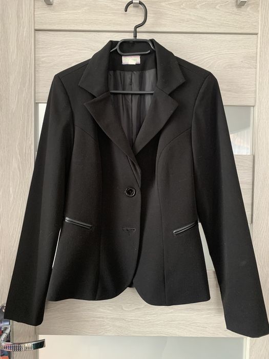 Czarna marynarka damska rozmiar 38