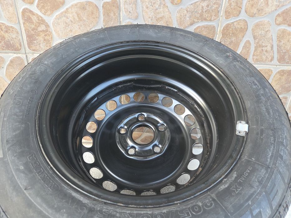 Koło, Michelin 205/60/R15, zapas od passat B5