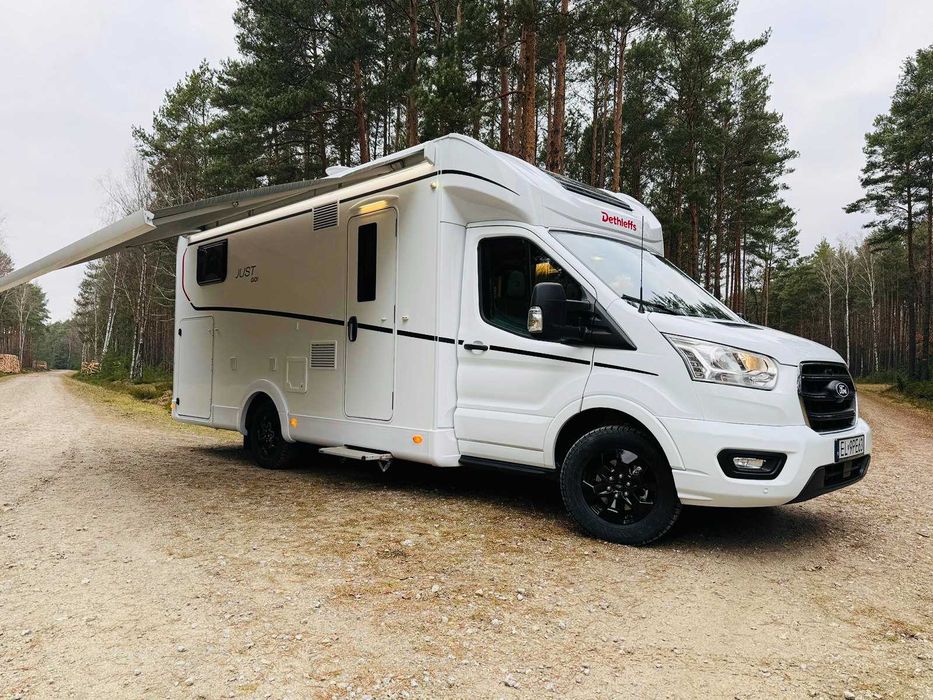 Wynajem Kampera Dethleffs Just Go Półintegra, 4 i 5-os Nowy/Zimowy