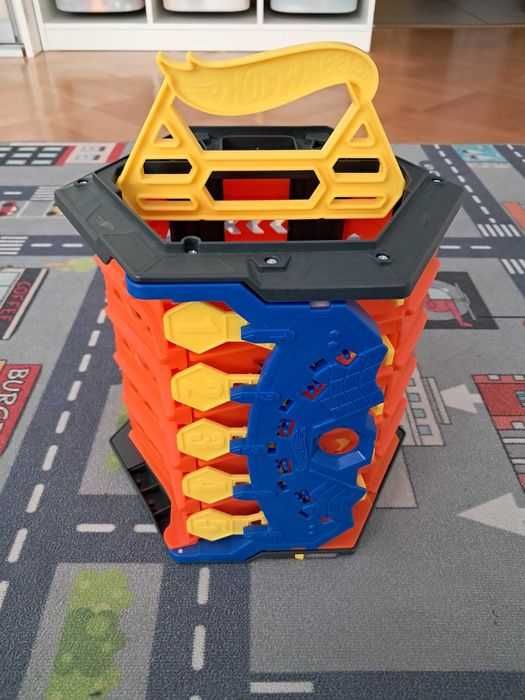 Tor wyścigowy Hot Wheels
