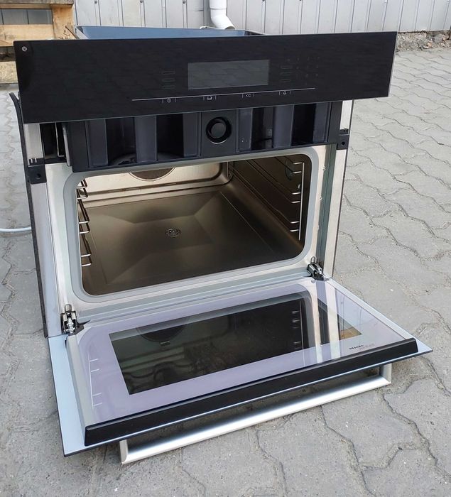 Вбудована духовка пароварка 2в1 Міле Miele DGC 5080 XL чорна термощуп