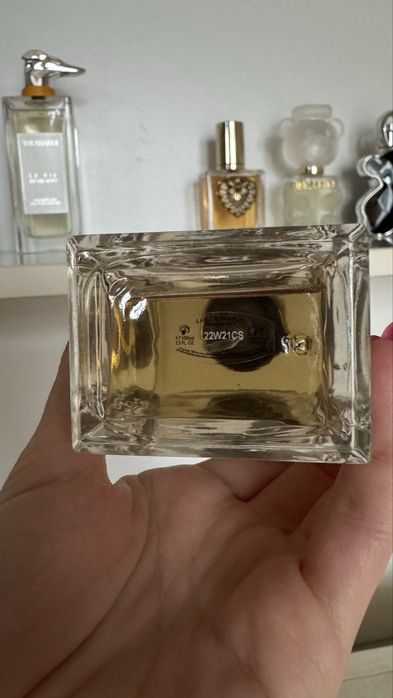 Парфуми Armani, Dior, Prada