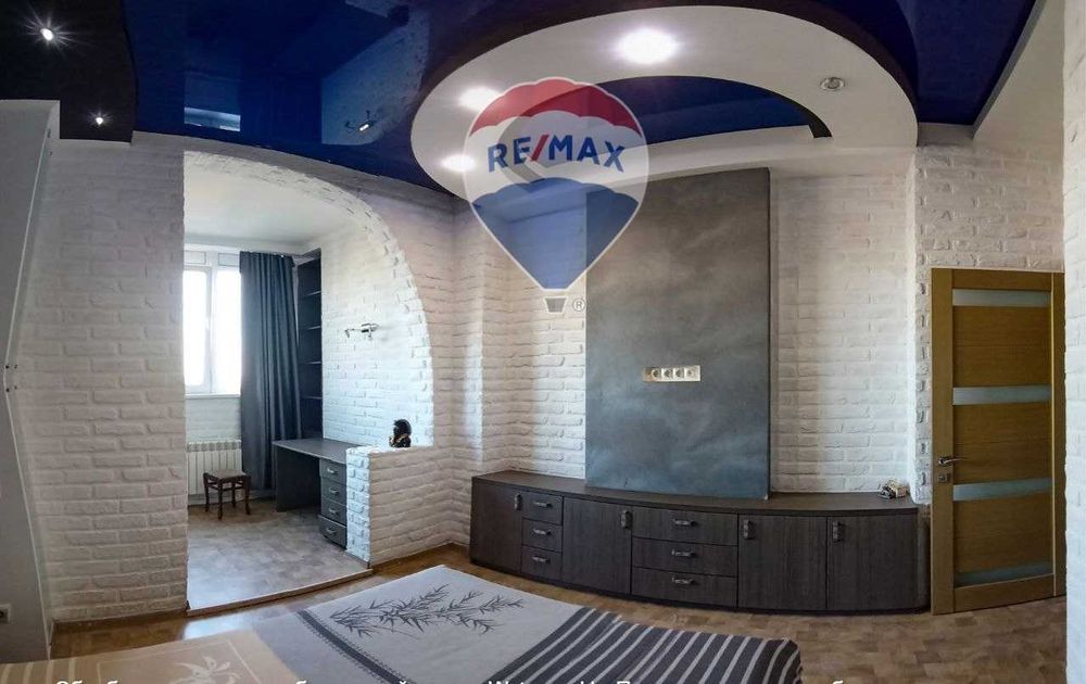 Без комісії. Пентхаус видовий з терасою. 4ком. 130м2. Генератор