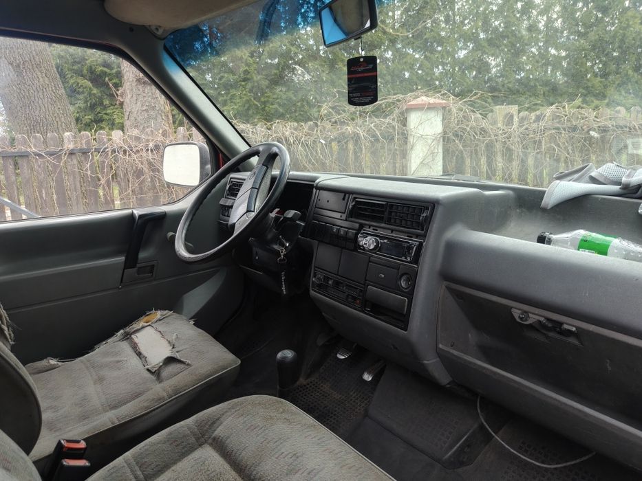 Volkswagen T4 2.4 d rezerwacja