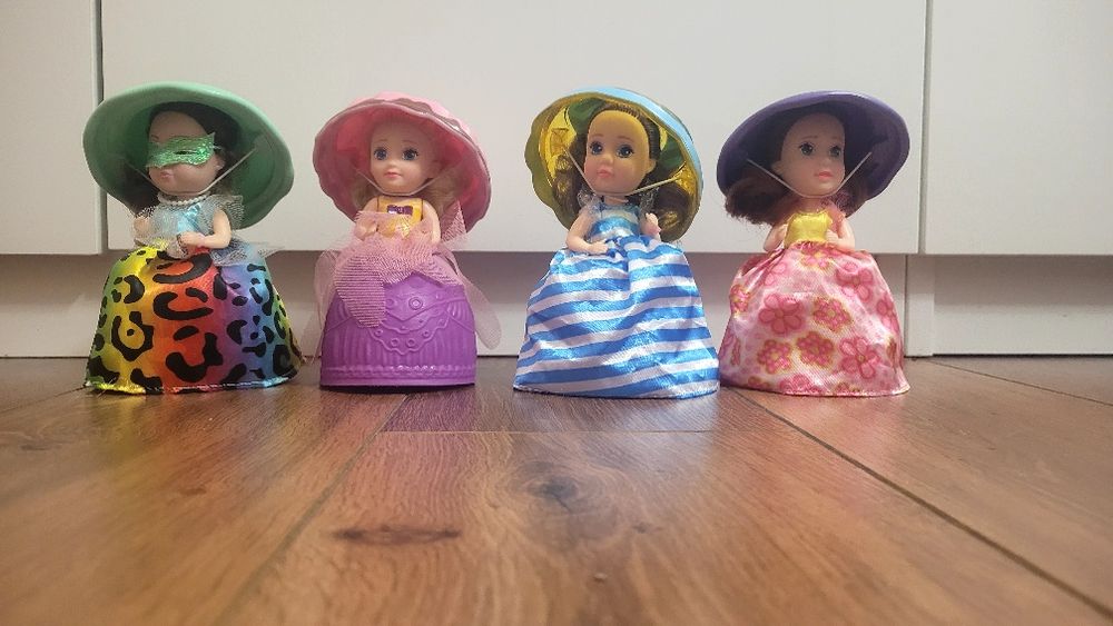 LALKA Cupcake Laleczka babeczka 4 szt