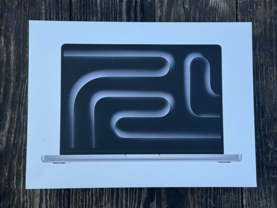 Новий! Запакований! Гарантія! Apple MacBook Pro 14 with Apple M5 16/512GB Silver