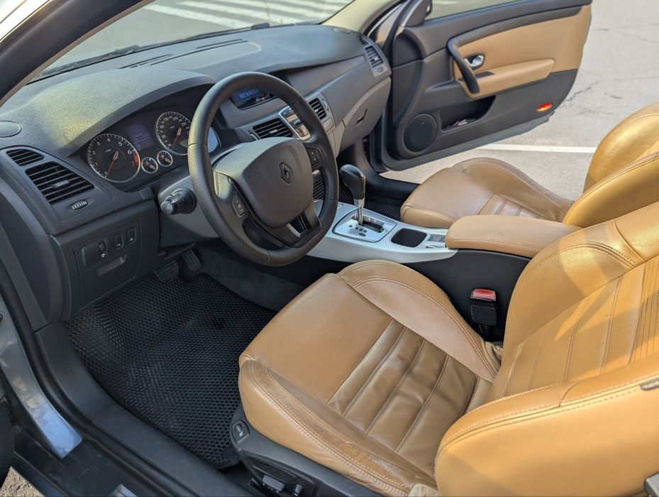 Renault Laguna Coupe 2.0T