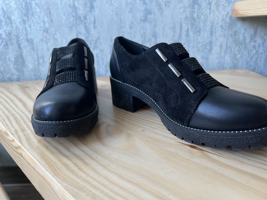 Туфлі весна -осінь розмір 40/26