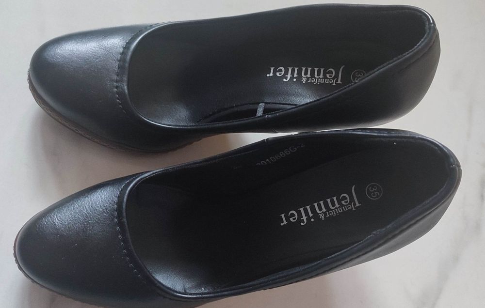 Czółenka Jennifer na platformie , rozm. 35