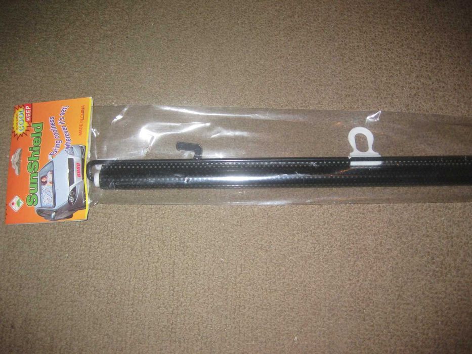 Protector de Sol Retrátil para Automóvel/Novo e Embalado!