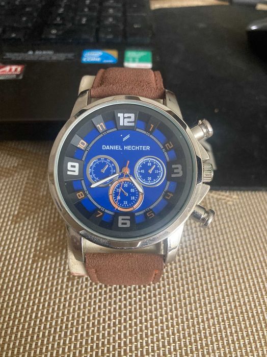 Годинник Daniel Hechter