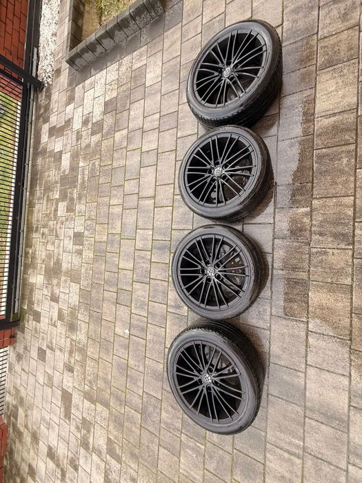 Koła 17 5x120 czarne