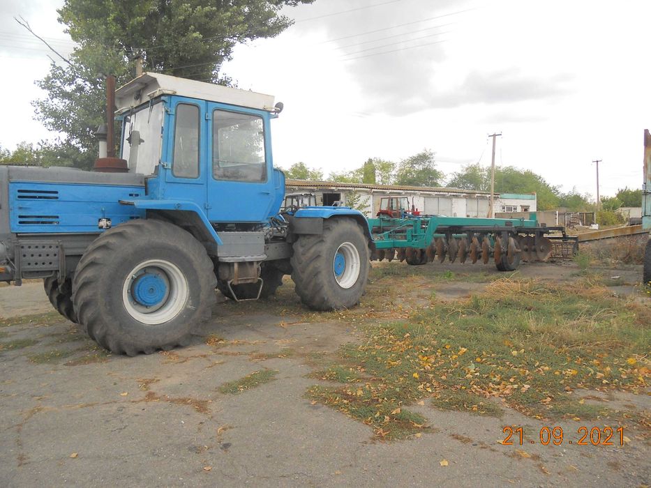 Заводской  хтз 17221 с ямз-236.